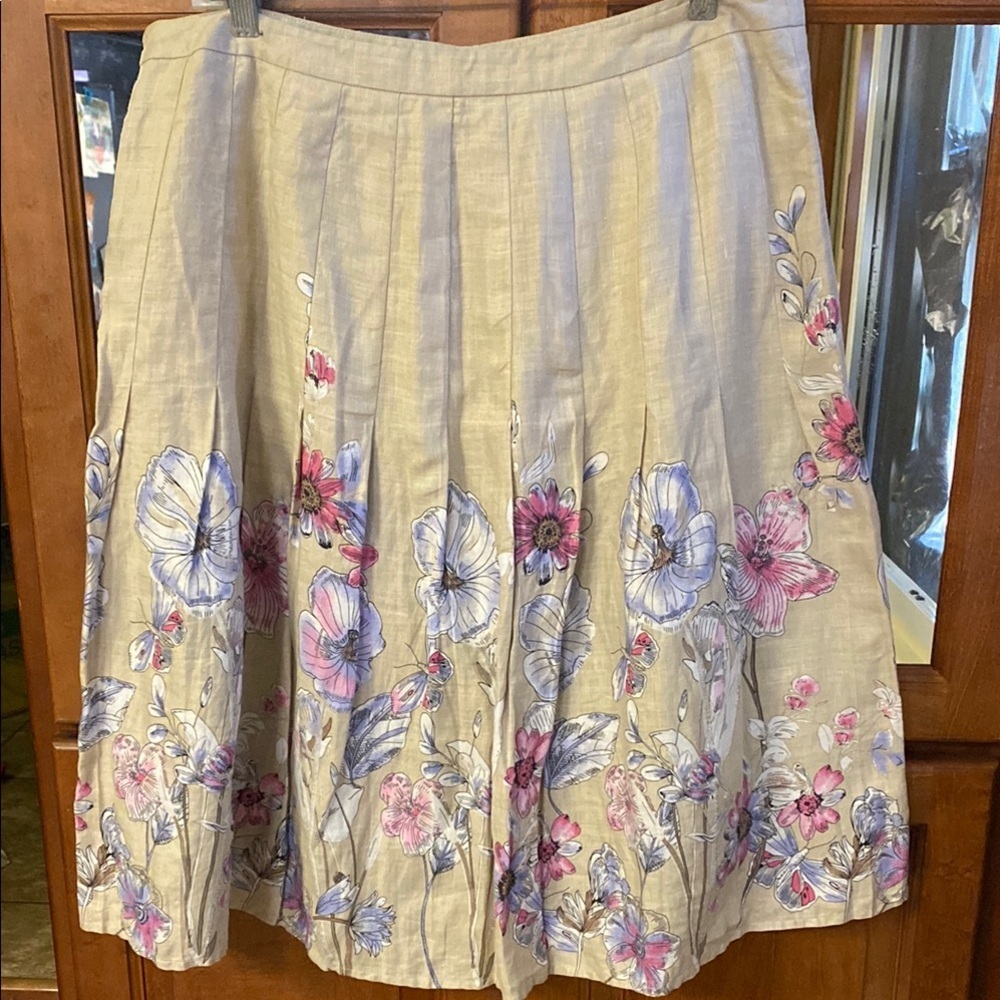 LOFT Linen Beige with Floral Pleated A-Line Skirt 10 Cottagecore Summer Modest